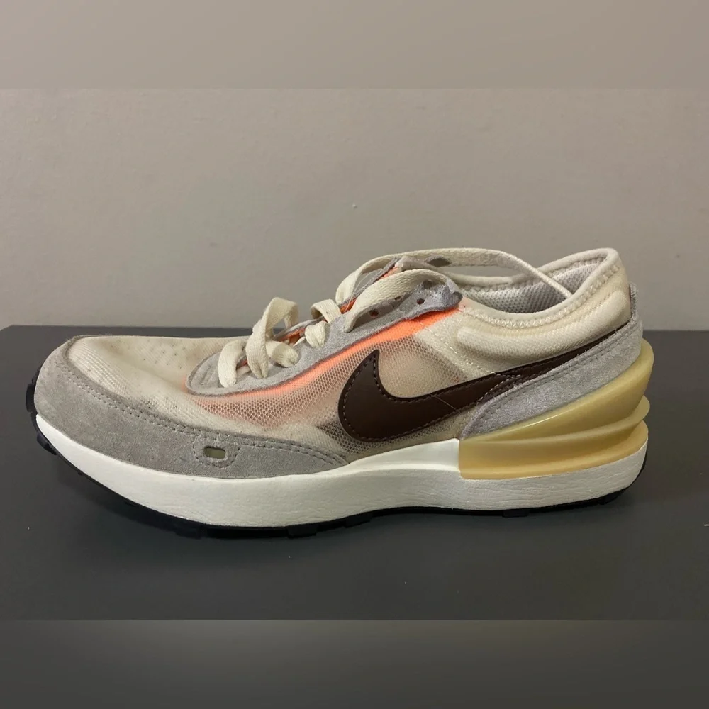 Nike Waffle One Beige 2022 Big Kids Size 6.5y